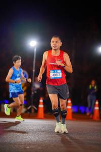 BIB: 40517
                            <button type="button" onclick="openModal(21546449)" class="btn btn-primary btn-sm float-right btn-popup" data-toggle="modal" data-target=".modal-high-quality">
                        <i class="fas fa-shopping-cart"></i> Add to Cart
                    </button>
                                            <button type="button" onclick="isThisMe(21546449, true)" class="btn btn-success btn-sm float-right btn-popup btn-isme hidden" data-toggle="tooltip" data-placement="bottom" title="นี่คือรูปของคุณใช่ไหม คลิกที่นี่เพื่อเอาเข้าอัลบั้ม">
                        <i class="fas fa-plus"></i> Add to album
                    </button>
                    <button type="button" onclick="isThisMe(21546449, false)" class="btn btn-warning btn-sm float-right btn-popup btn-isnotme hidden">
                        <i class="fas fa-ban"></i> Remove from album
                    </button>